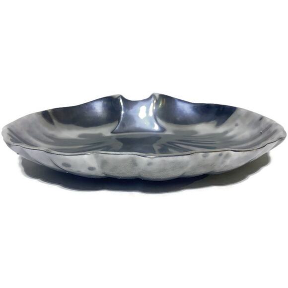 Wilton Metal Silver Clam Dish Serving Platter 11.75 x 9.5 x 2.25 - Picture 6 of 10